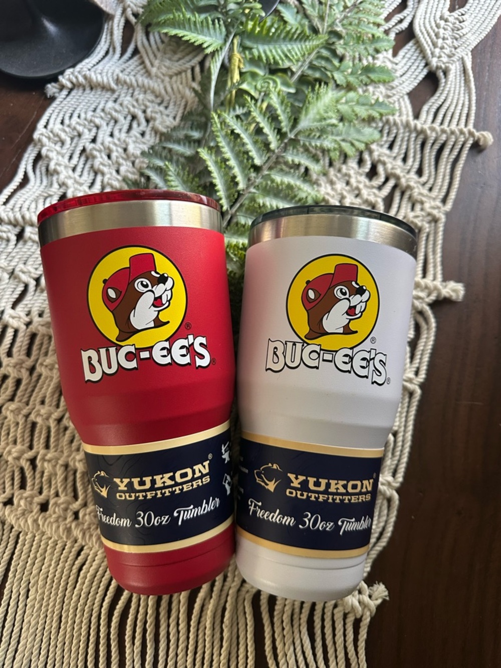 Pair of Buc-ee's Yukon Outfitters 30oz Tumbler - Red & White